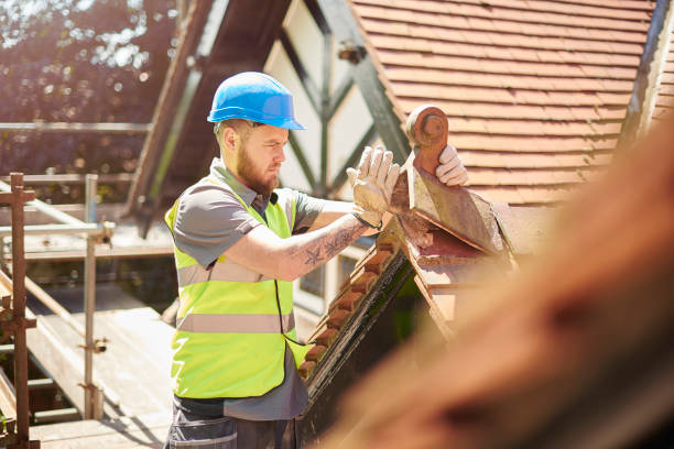 Best Commercial Roofing Services  in Mukwonago, WI